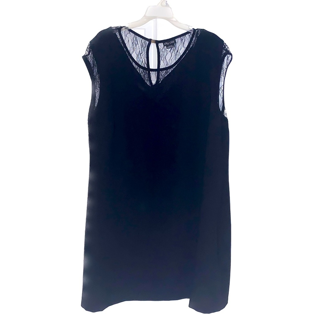 City Chic Black Lace Dress/Tunic